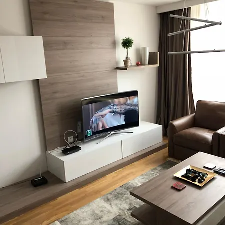 Dobrinja 5 Kod Bazena * سراييفو