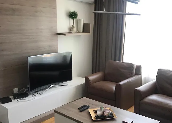 Dobrinja 5 Kod Bazena * سراييفو